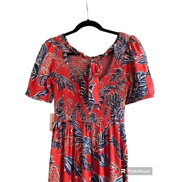 SINCERELY Jules Smocked Tiered Maxi - Picture 4 of 7